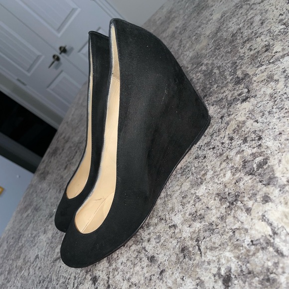 Christian L Wedges - Picture 3 of 5